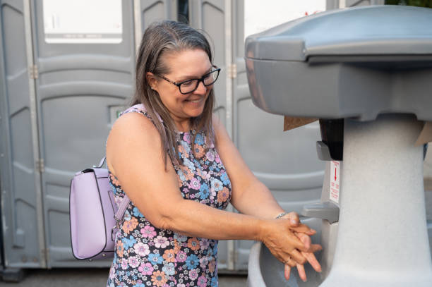 Portable Toilet Options We Offer in Briarcliff, TX